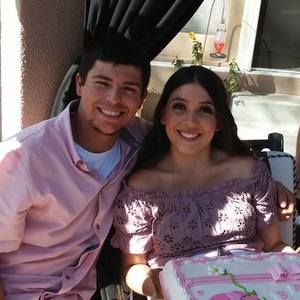 Meet your Posher, Amber